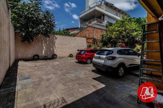 Imagem Na Silveiro,sobrado com 6 quartos.