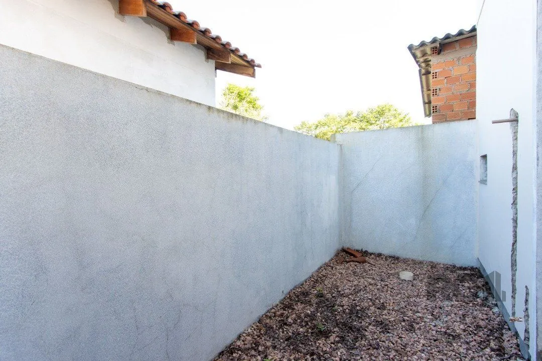 Imagem LINDA CASA EM CONDOMÍNIO JUNTO À NATUREZA