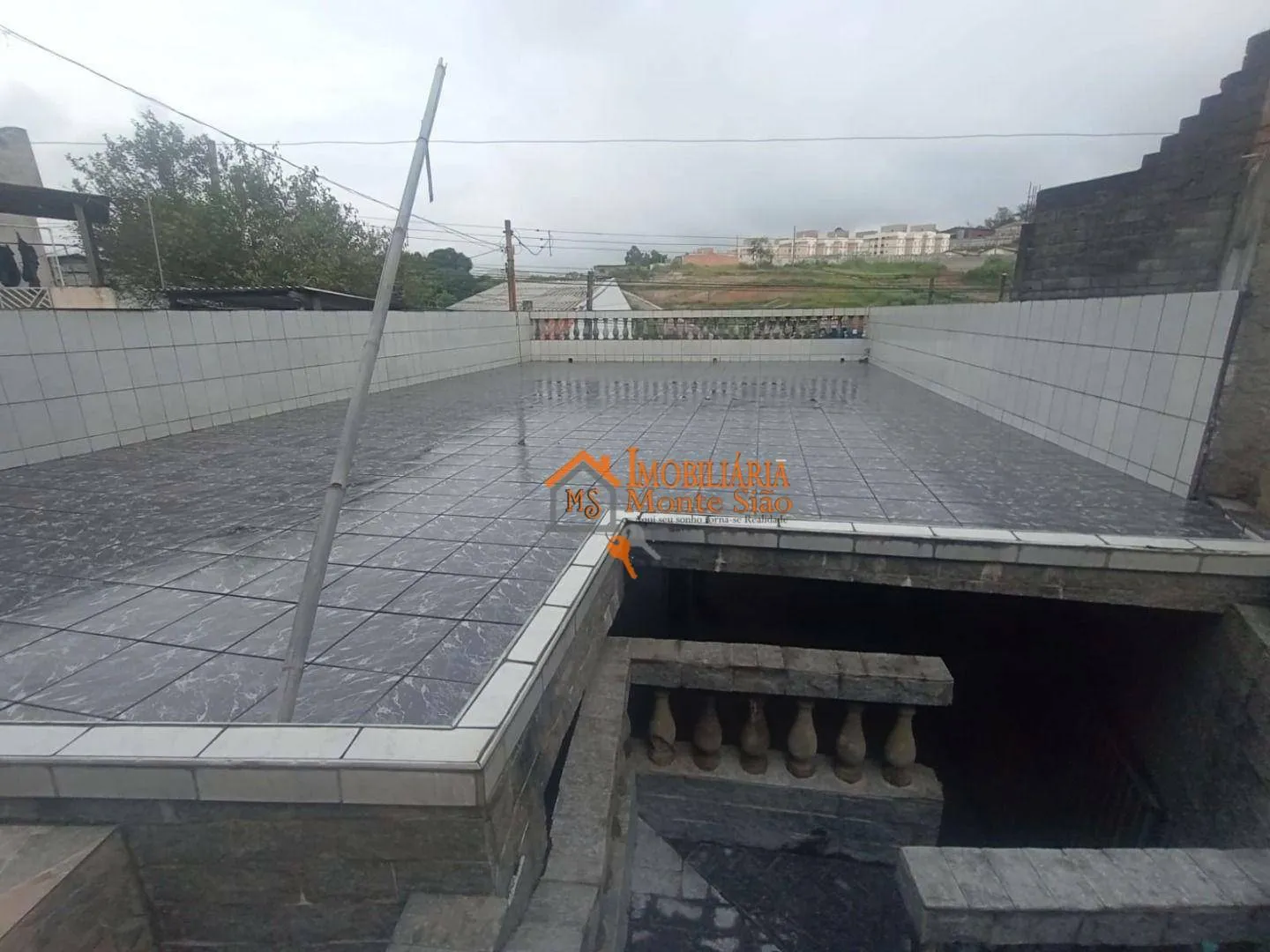 Imagem Casa com 2 dormitórios à venda, 250 m² por R$ 450.000,00 - Jardim Beirute - Guarulhos/SP