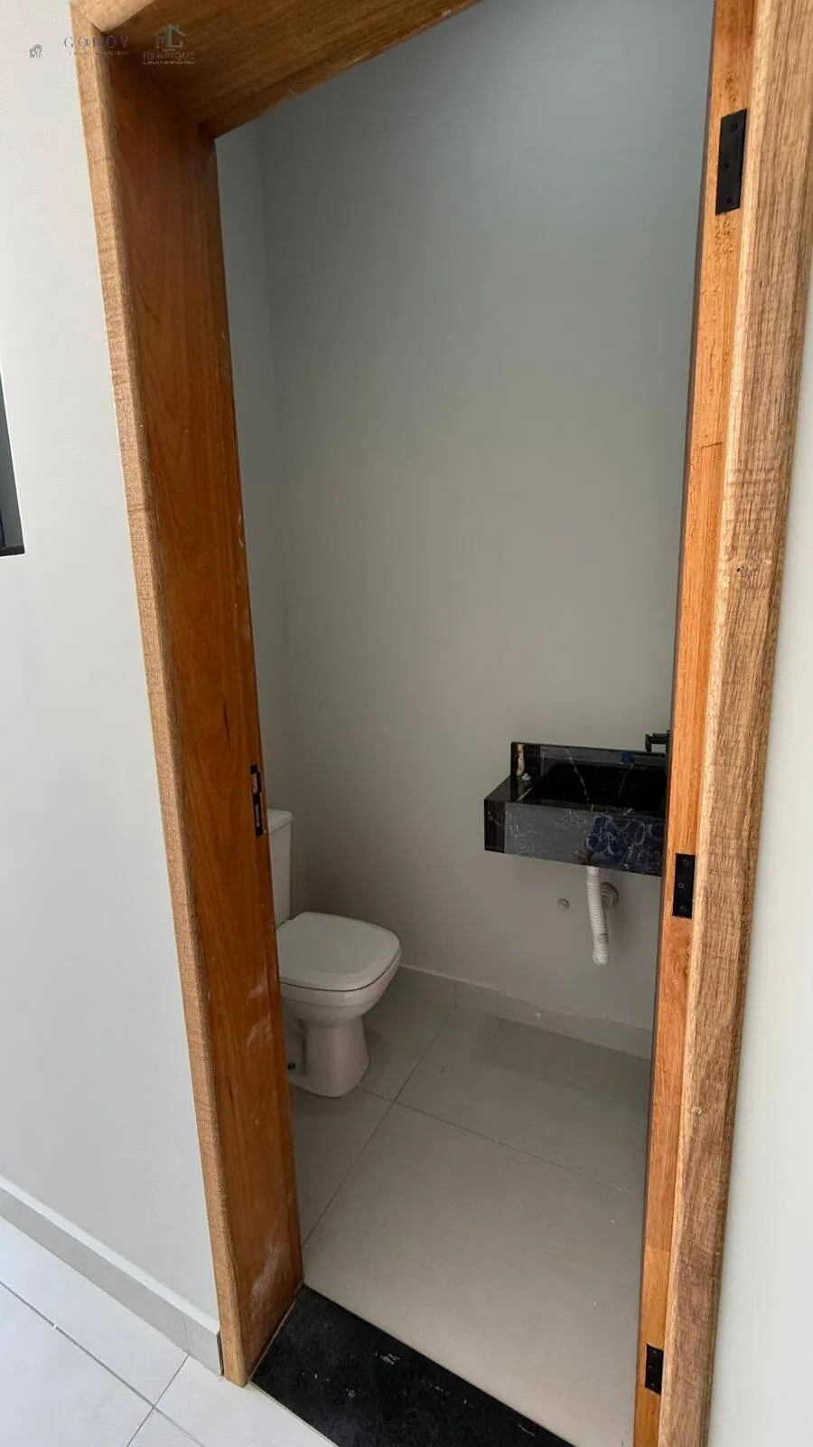 Imagem Casa moderna e bem distribuída, ideal p quem busca conforto e funcionalidad