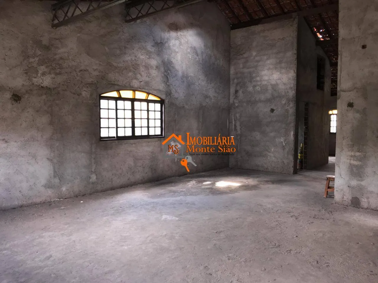 Imagem Sobrado com 3 dormitórios à venda, 254 m² por R$ 650.000,00 - Jardim Santa Cecília - Guarulhos/SP