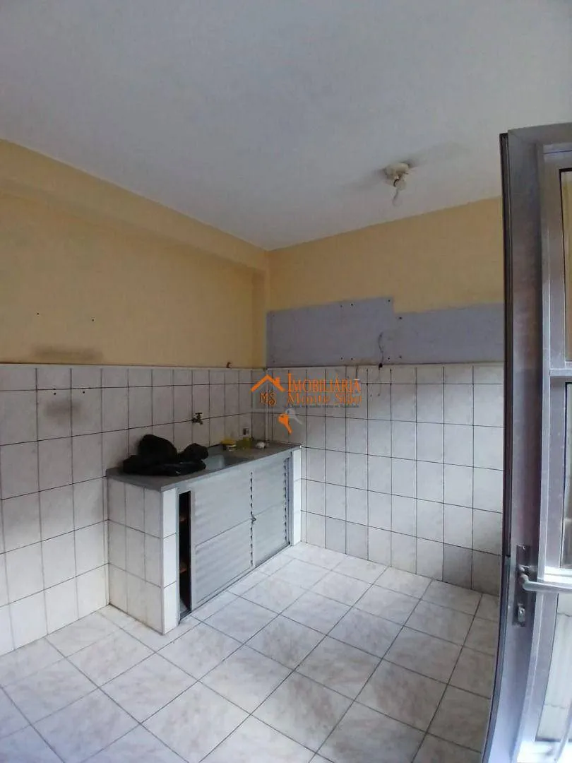 Imagem Casa com 3 dormitórios à venda, 250 m² por R$ 863.000,00 - Vila Barros - Guarulhos/SP