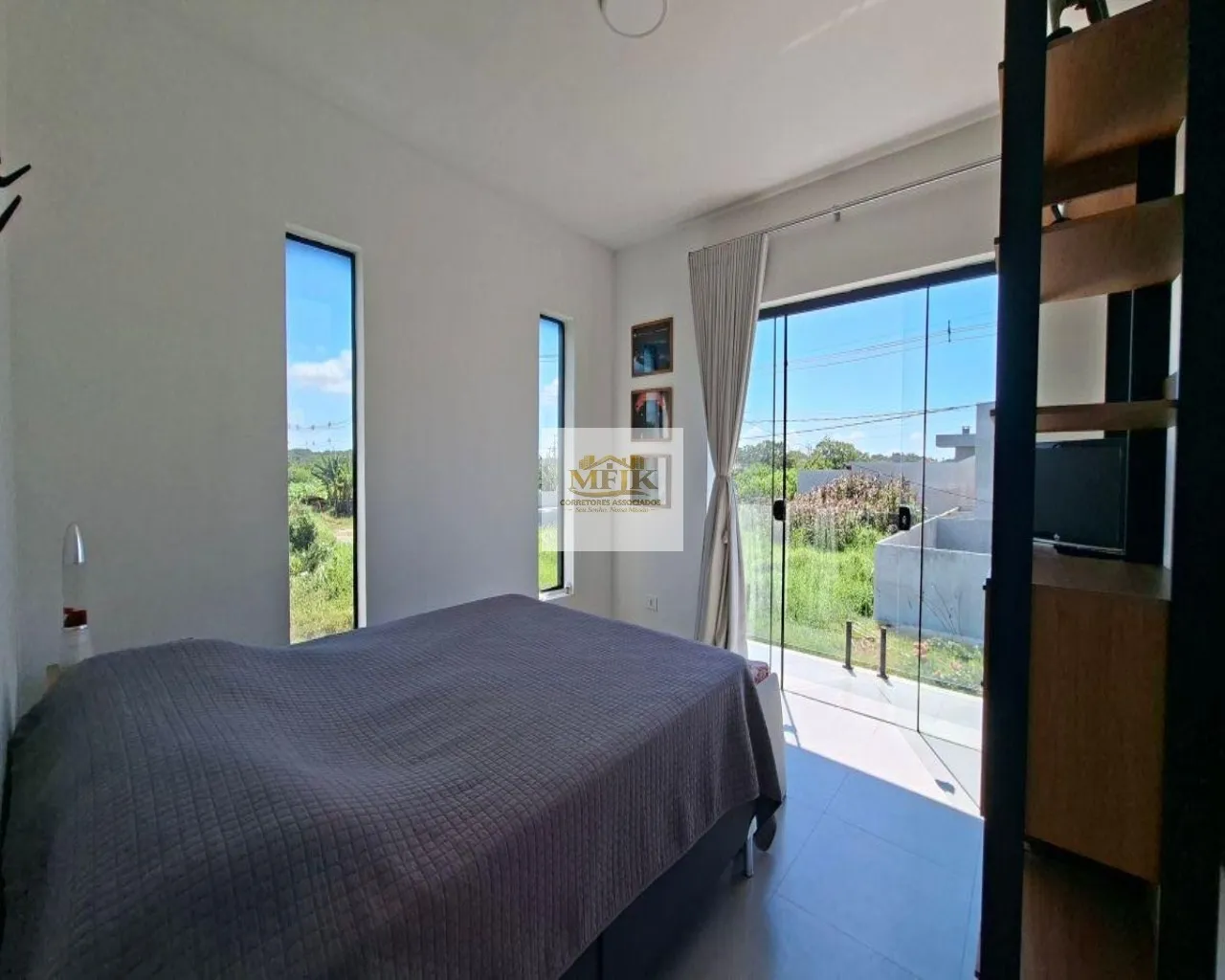 Imagem Casa com 4 quartos à venda no Atami ,SOBRADO, CASA NO LITORAL