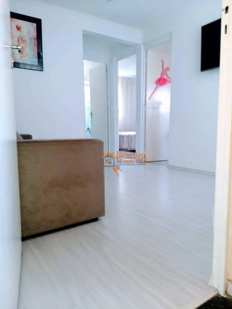 Imagem Apartamento com 2 dormitórios à venda, 47 m² por R$ 159.000,00 - Cidade Tupinambá - Guarulhos/SP