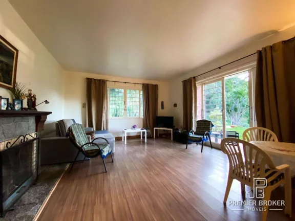 Imagem Casa à venda, 133 m² por R$ 1.150.000,00 - Golfe - Teresópolis/RJ