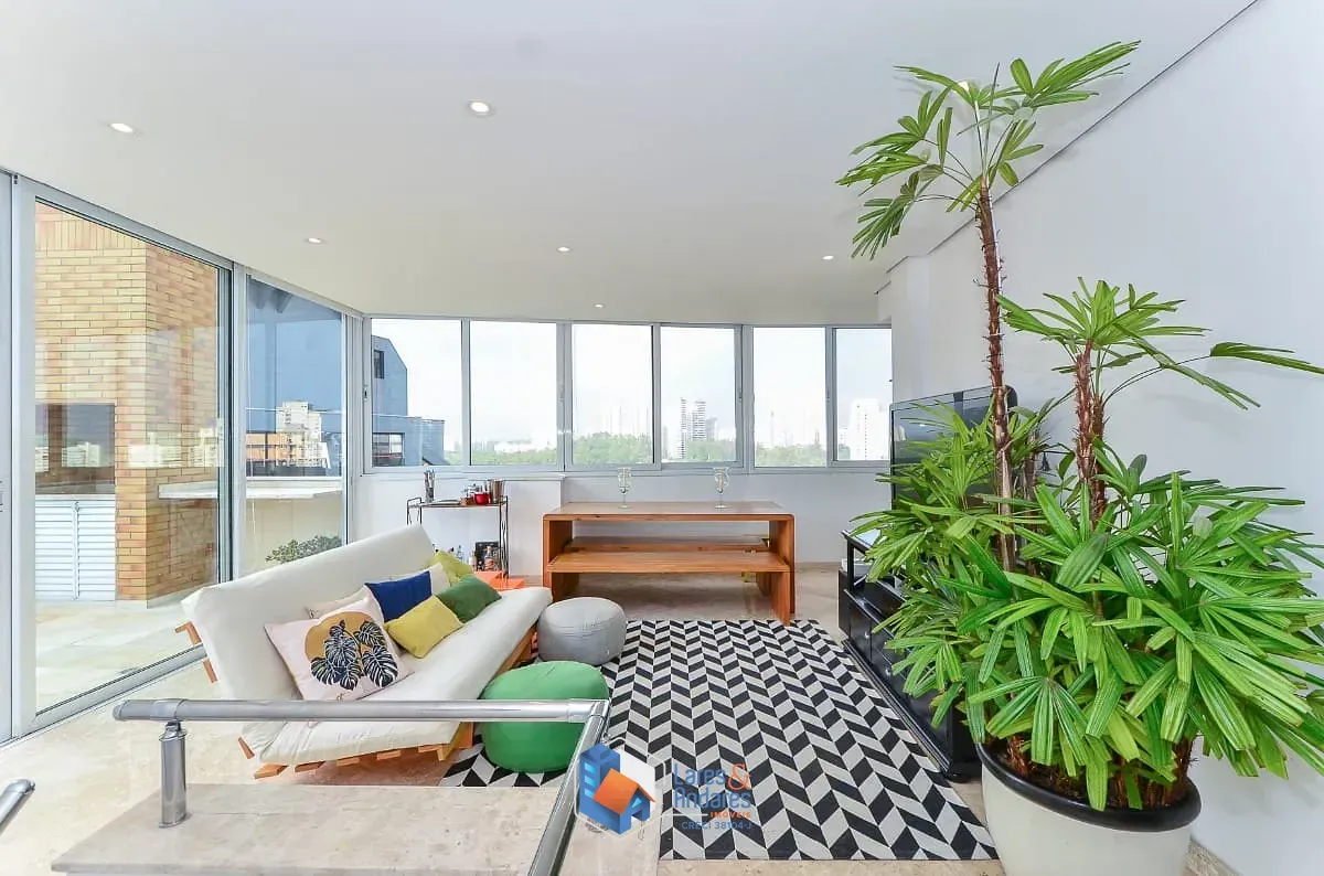 Imagem Cobertura para venda em Vila Andrade com 3 quartos, sendo 3 suítes, 189m²