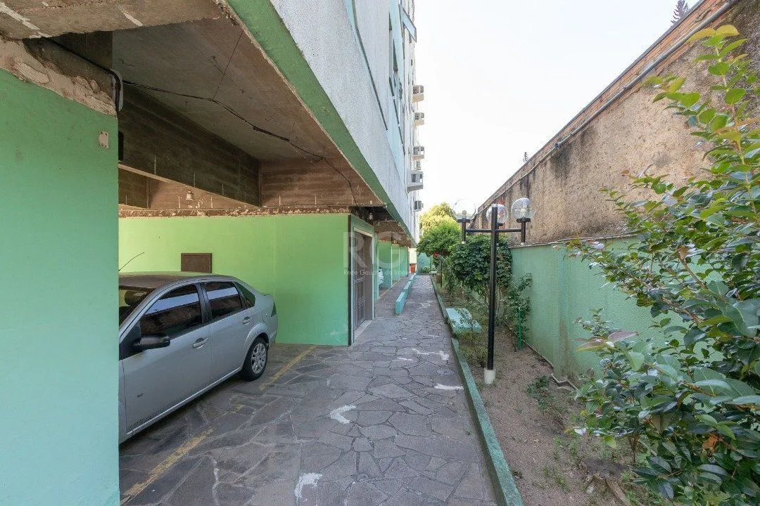 Imagem Cobertura para Venda - 79.22m², 2 dormitórios, sendo 1 suites, 1 vaga - Camaquã