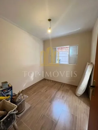 Imagem Casa à Venda no Bosque dos Eucaliptos – Recém-Reformada, Espaçosa e Pronta para Morar! Se você está em busca de conforto, praticidade e uma localização privilegiada, encontrou o seu novo lar!