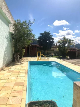 Imagem Casa à venda, 338 m² por R$ 1.100.000,00 - Fazendinha - Teresópolis/RJ
