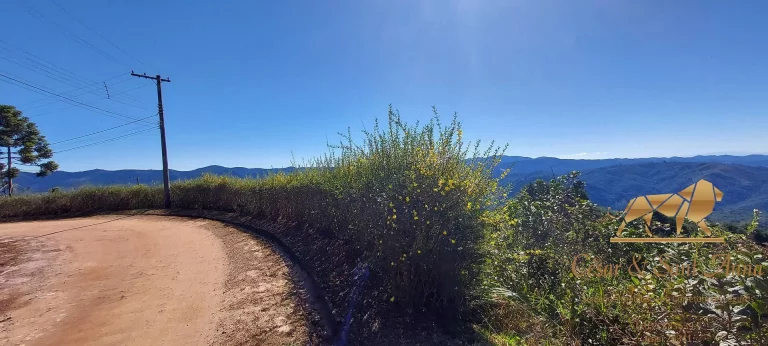 Imagem Belíssimo lote com 8.940m² no Condomínio Pedra do Fogo -Campos do Jordão/SP