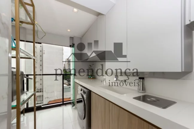 Imagem Apartamento mobiliado na João Moura com 60m², 1 suíte e 1 vaga.