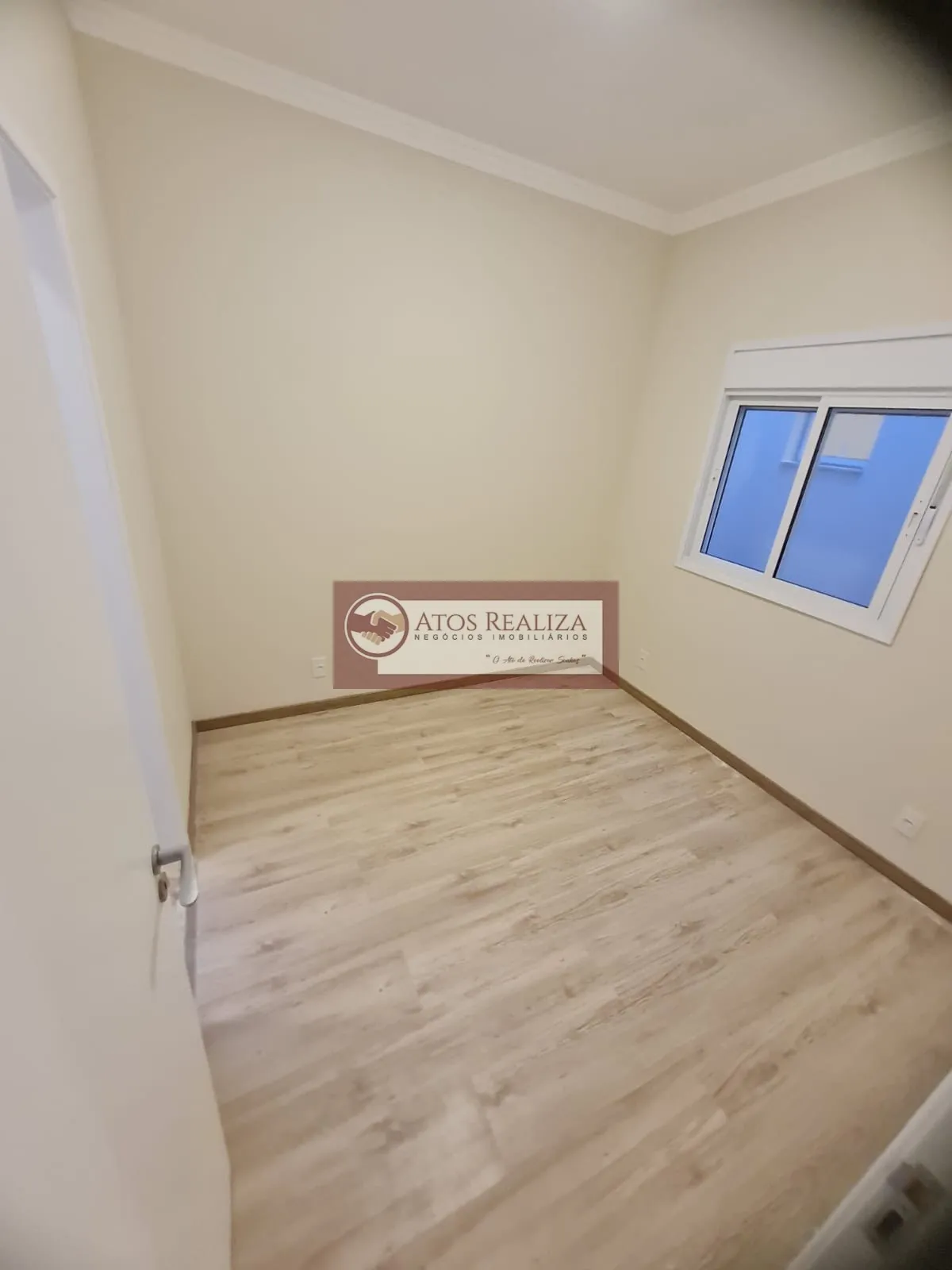 Imagem Vendo Sobrado 3 Suites 2 vagas e Churrasqueira Vila Isa - Sabará SP.