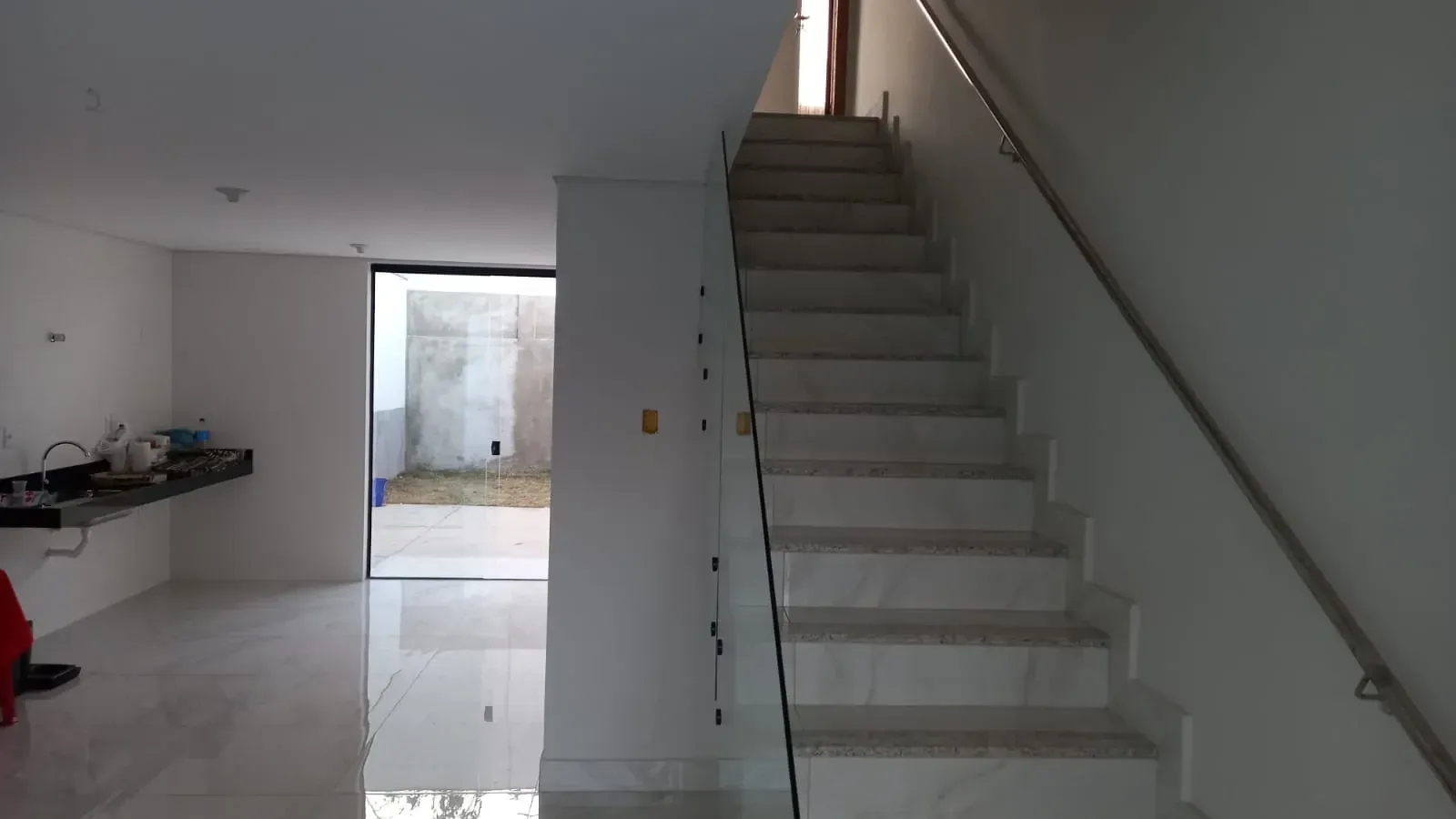 Foto do imóvel: Casa com 3 Quartos à Venda, 110, 9 m² em Jardim Iara - Betim em Rua Jose Honório da Silva., nº 40. Jardim Iara/ Angola, Betim - MG