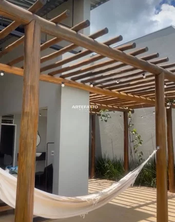 Imagem VENDE-SE LINDA ÁREA DE LAZER EM CRISTAIS PAULISTA