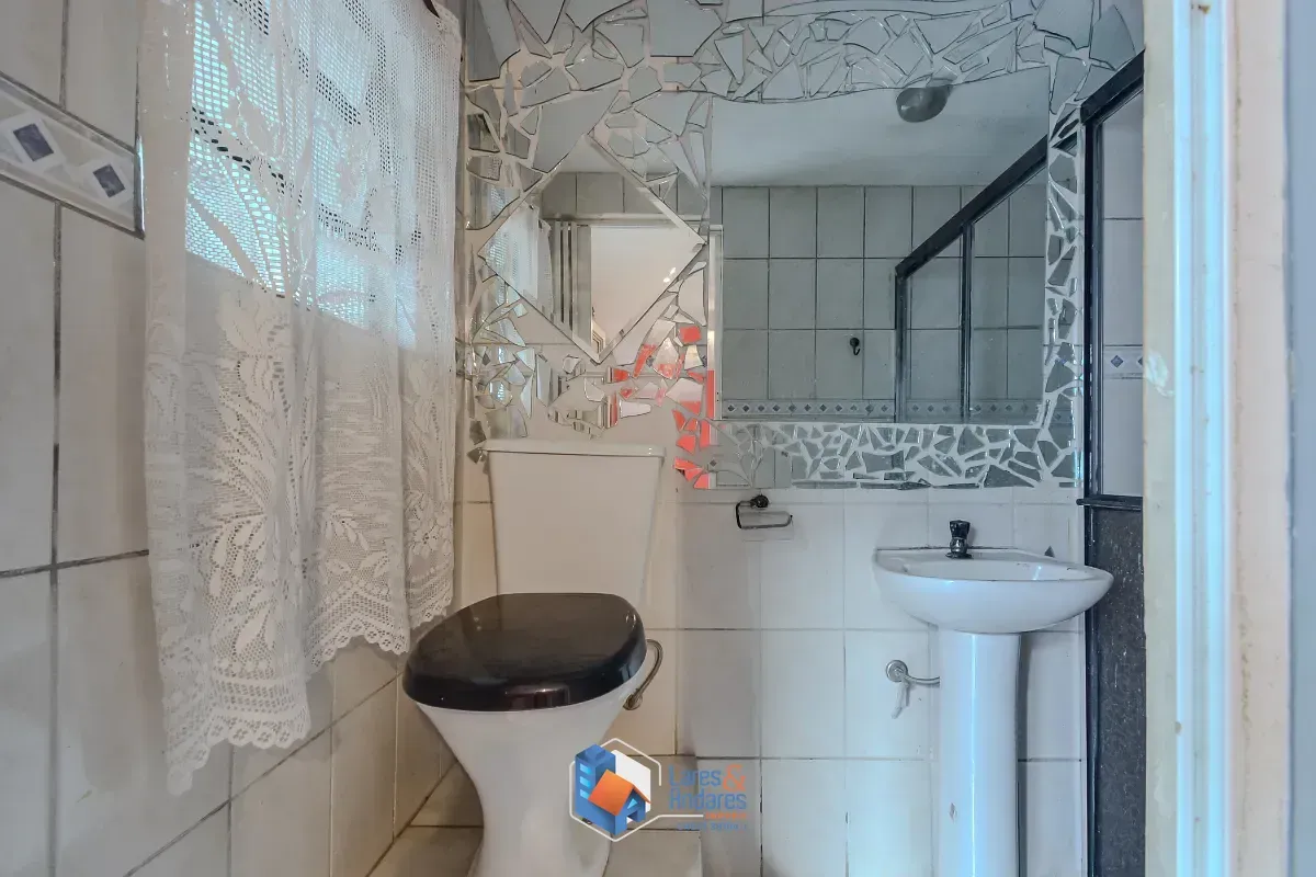Imagem Casa para venda em Jardim Aeroporto com 4 quartos, sendo 2 suítes, 124m²