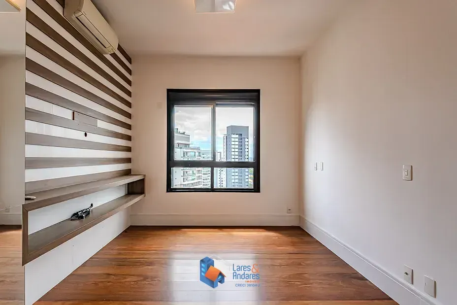 Imagem Cobertura para venda em Sumaré com 4 quartos, sendo 4 suítes, 283m²