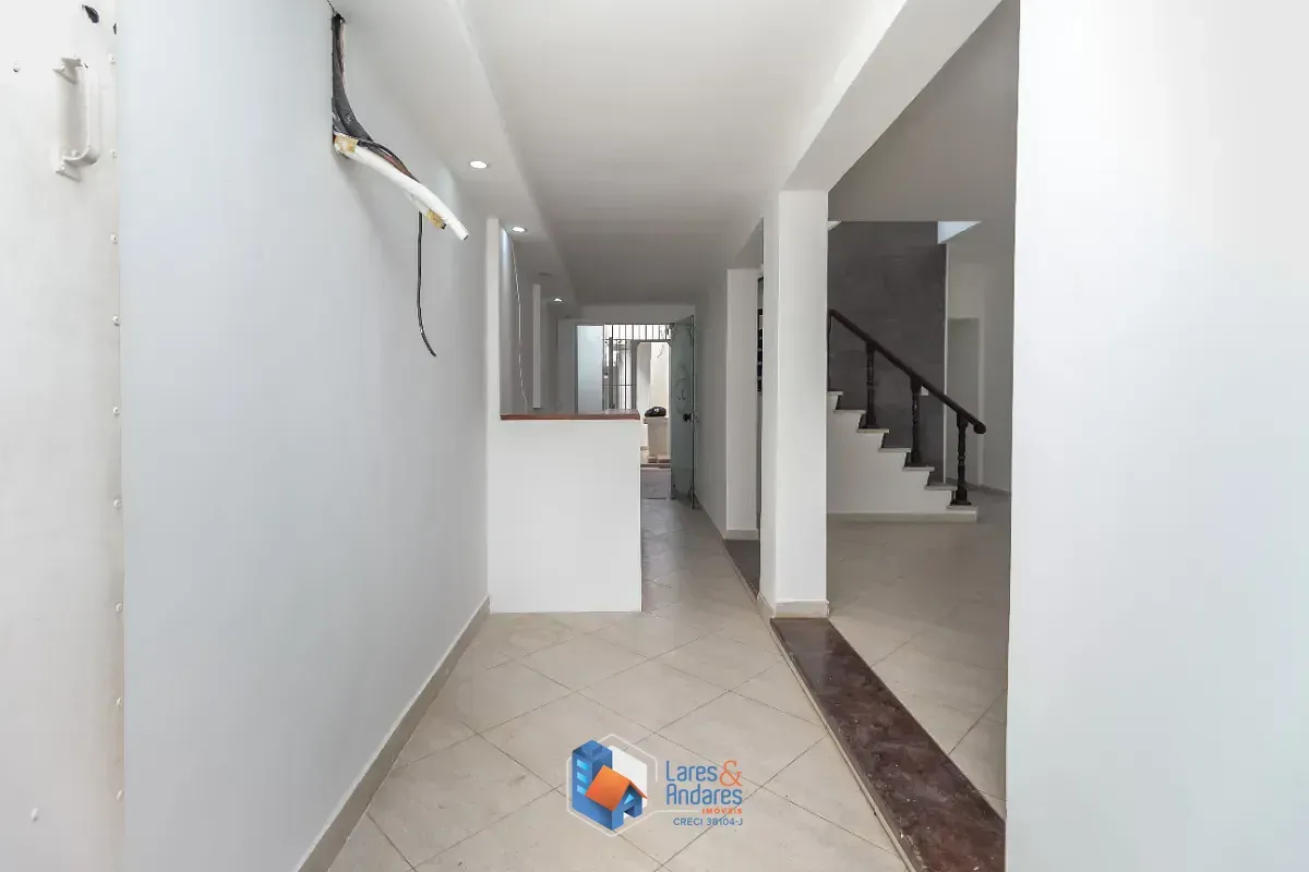Imagem Casa comercial para venda em Água Fria, 234m²