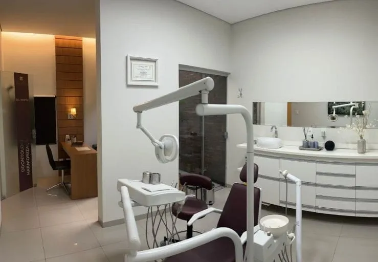 Imagem Comercial para Locação 14.43M², Centro, Pindamonhangaba - SP | Sala comercial centro
