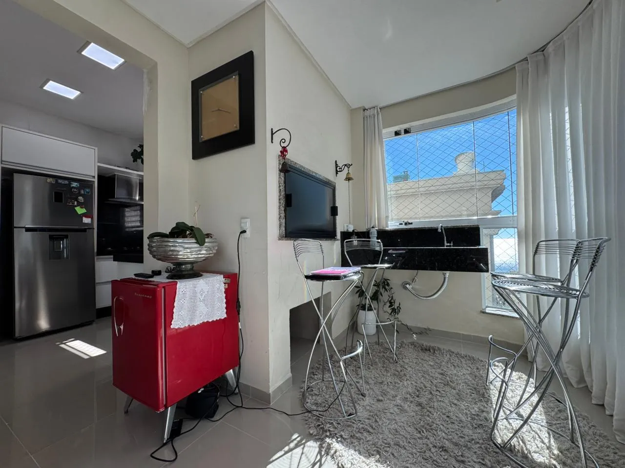 Imagem Apartamento com vista para o mar à venda com 180m2 por R$ 3.900.000,00