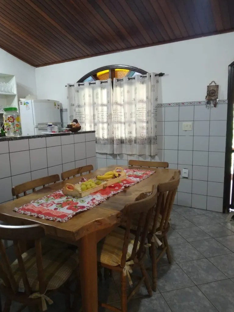 Imagem Chácara de Luxo à Venda em Alumínio-SP, Bairro Oncinha: 4 Quartos, 2 Suítes, 600m² de Área