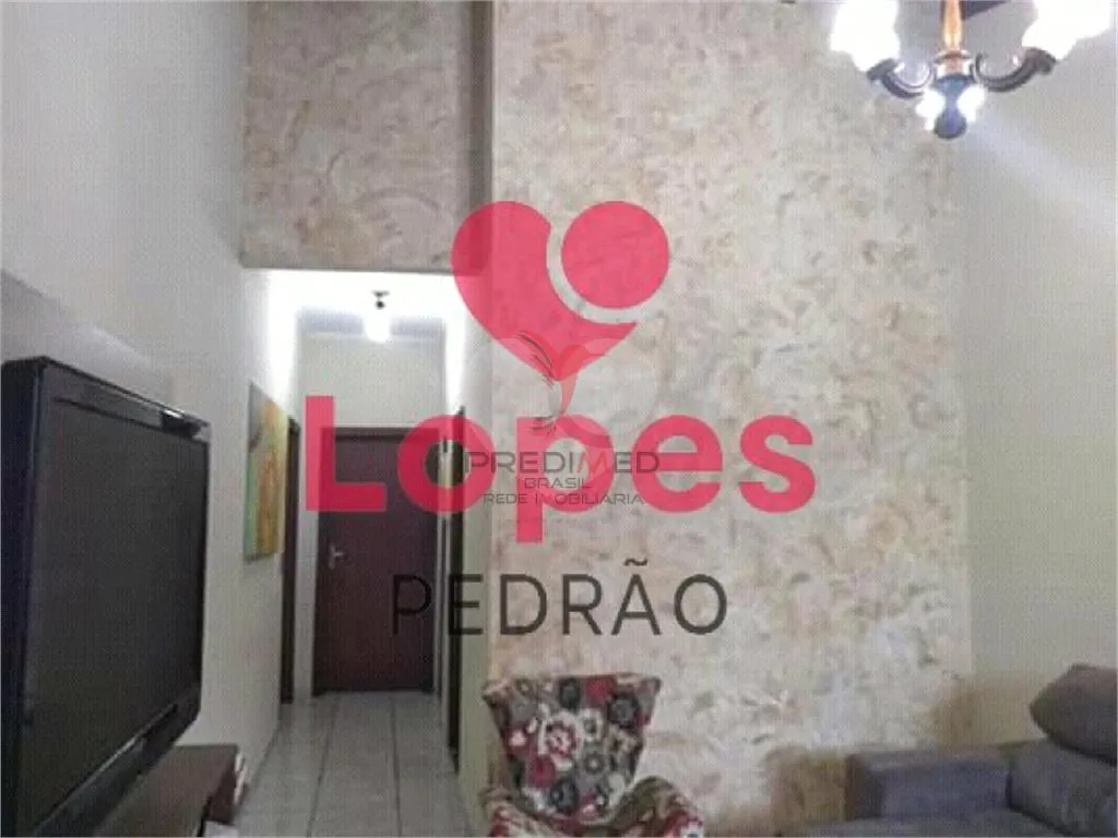 Imagem Casa de 3 quartos, 275m² no bairro Jardim Ubirama, em Lençóis Paulista