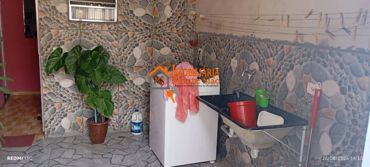 Imagem Sobrado com 6 dormitórios à venda, 250 m² por R$ 500.000 - Vila Carmela II - Guarulhos/SP