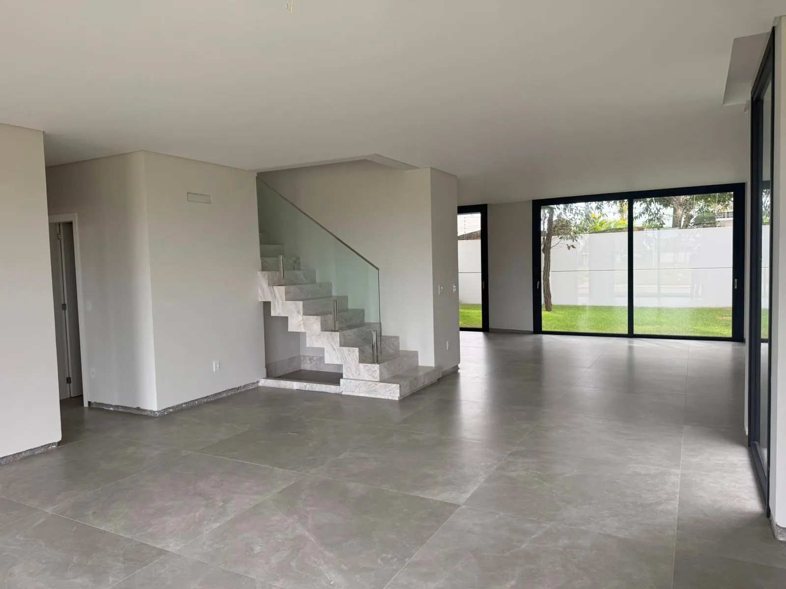 Imagem Casa de condomínio à venda em Xangri-lá, Atlântida, com 4 quartos, 294m2