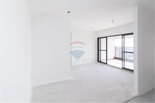 Imagem Apartamento NOVO, 2 suítes, 200 metros do Metro