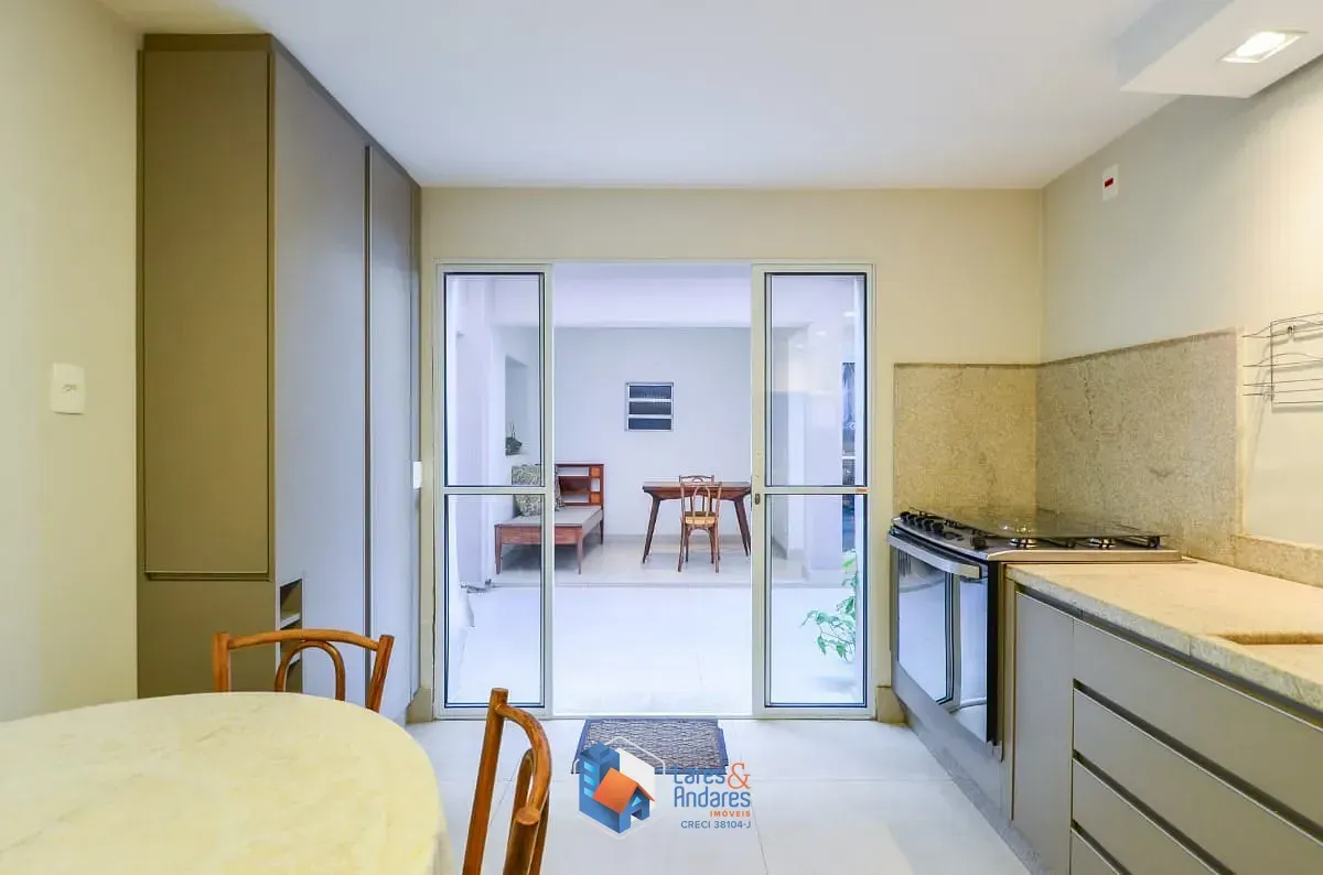 Imagem Casa para venda em Brooklin com 3 quartos, sendo 1 suíte, 200m²