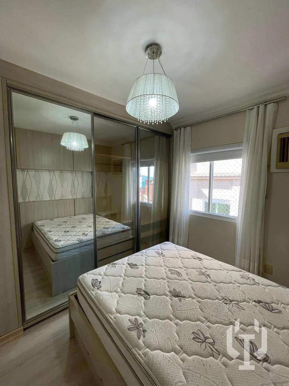 Imagem Apartamento para alugar em Itapema, Meia praia, com 4 quartos, 120m2