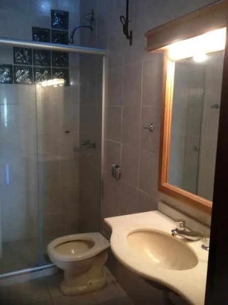 Imagem Casa à Venda no Cantegril - 3 Dormitórios com Suíte, Piscina e Espaço Gourmet