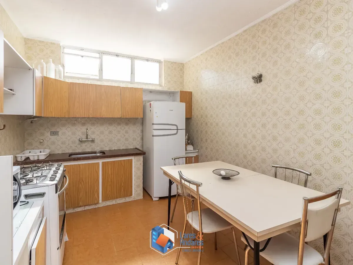 Imagem Sobrado para venda em Vila Madalena com 3 quartos, sendo 1 suíte, 293m²