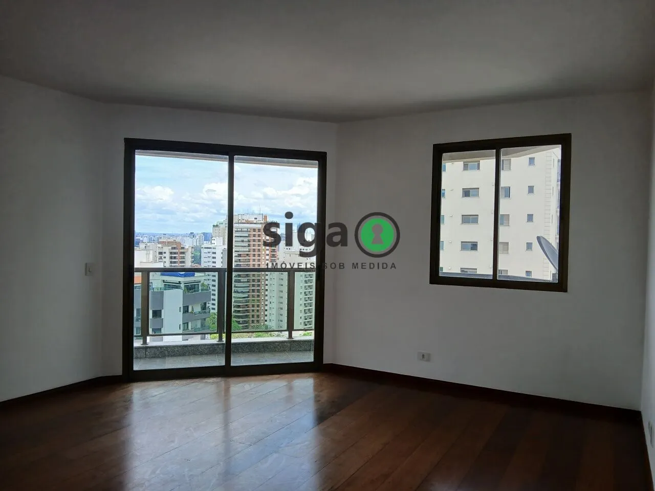 Imagem Apartamento com 2 quarto, 161 m² - Campo Belo- São Paulo/SP