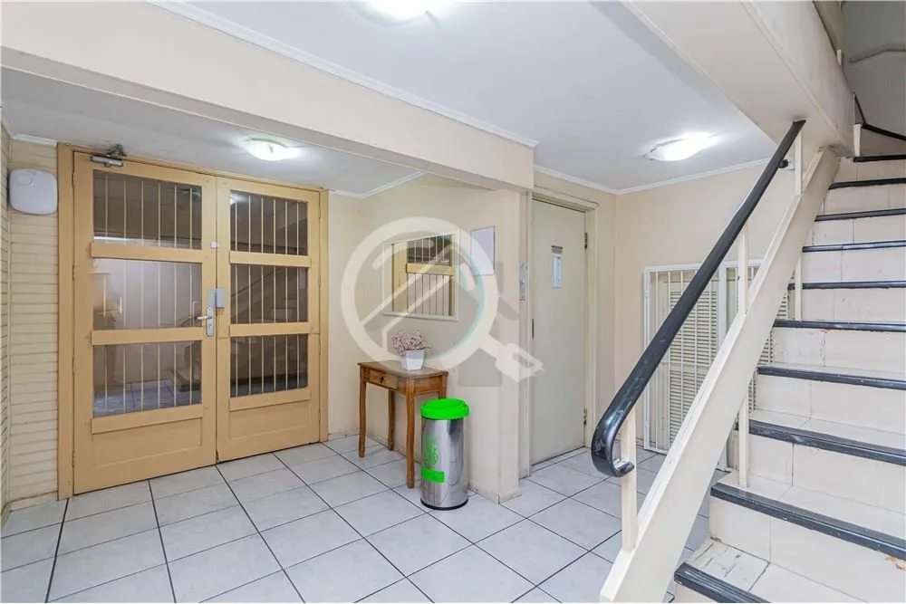 Imagem Este é para você que procura espaço e localização. Fantástico apartamento ensolarado e muito b...