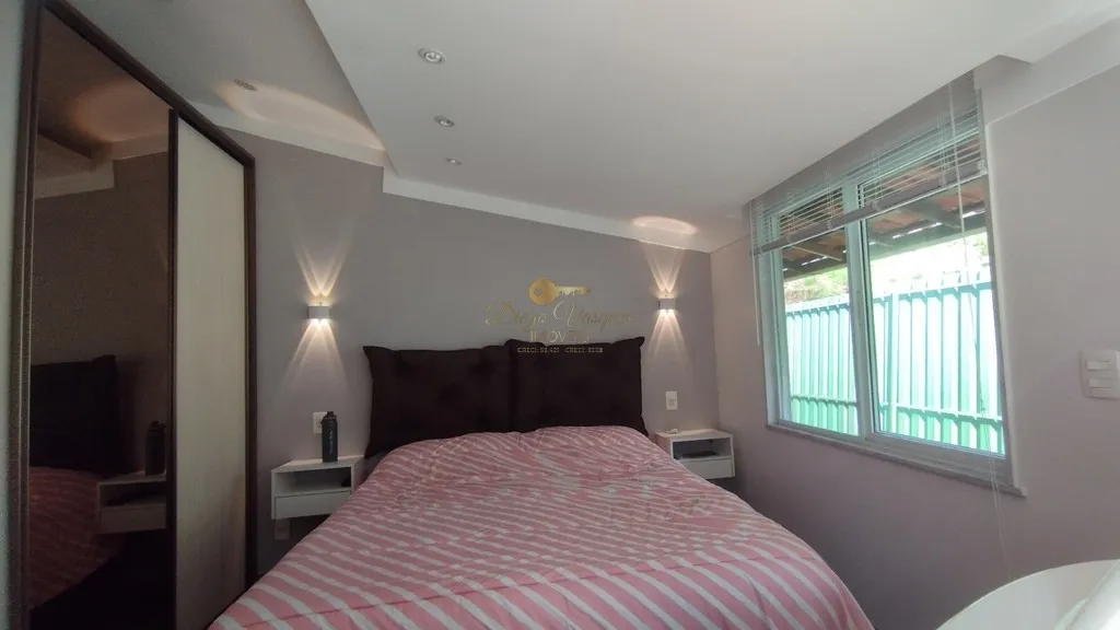 Imagem Casa em Condomínio para Venda em Teresópolis / RJ no bairro Cascata dos Amores