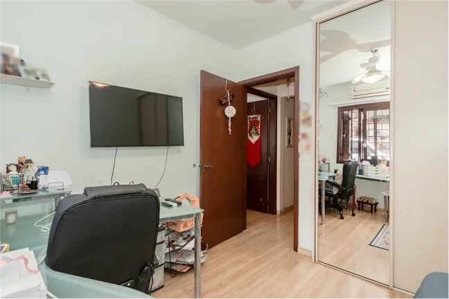 Imagem Casa para venda no bairro Moinhos de Vento em Porto Alegre