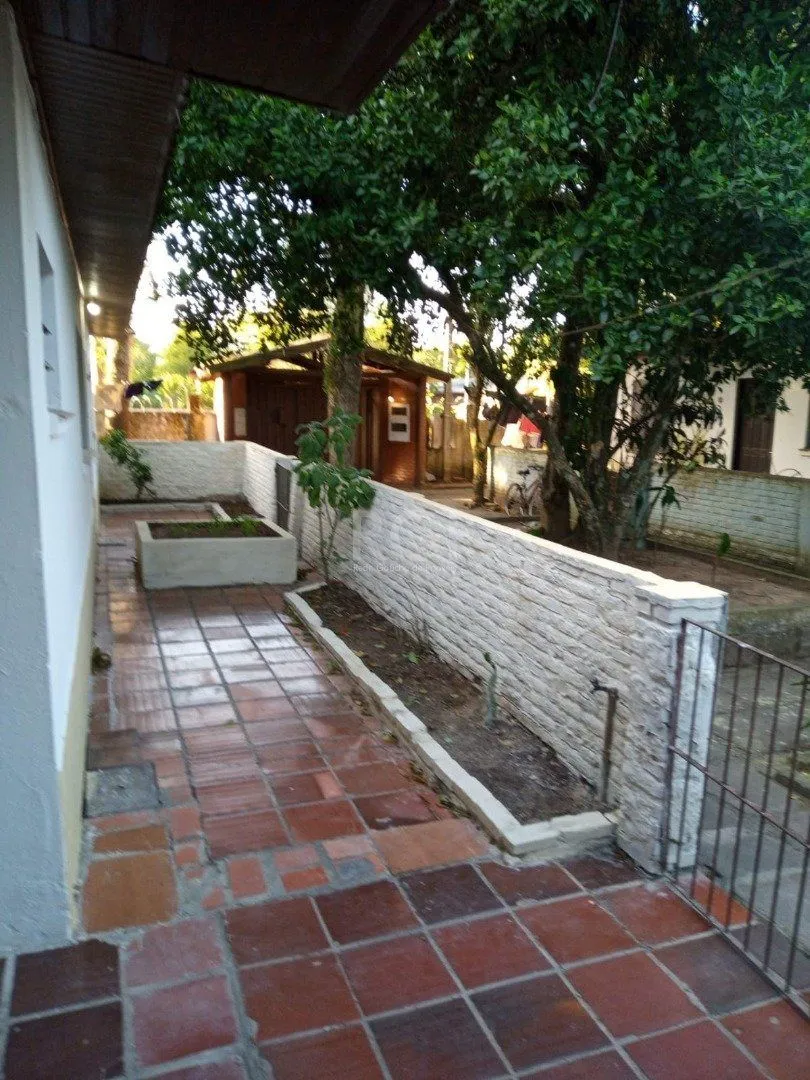 Imagem Casa em Belém Novo