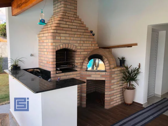 Imagem Casa com 3 dormitórios à venda, 305 m² por R$ 1.250.000,00 - Centro - Socorro/SP