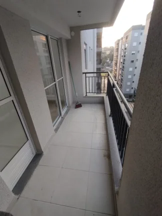 Imagem Viva com conforto e lazer completo na Granja Viana ? Apto 58 m² no Cond. Monte Alegre
