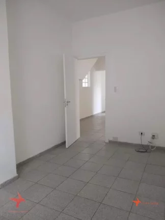 Imagem Casa comercial assobradada em Pinheiros, São Paulo-SP: 7 salas, 2 banheiros, 4 vagas de garagem, 320m² de área.