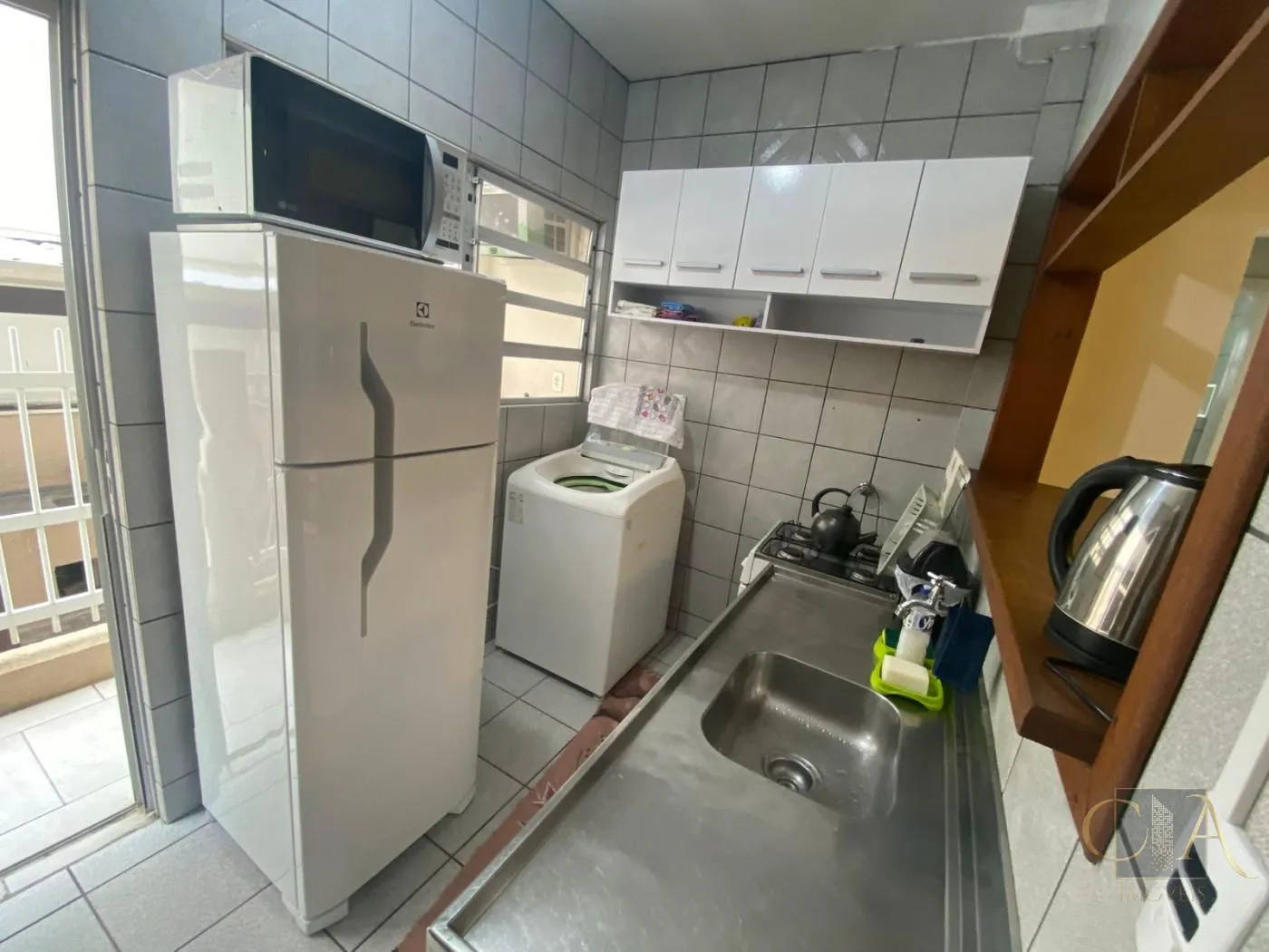 Imagem Apartamento para Temporada em Itapema, Centro, 2 dormitórios, 1 banheiro, 1 vaga