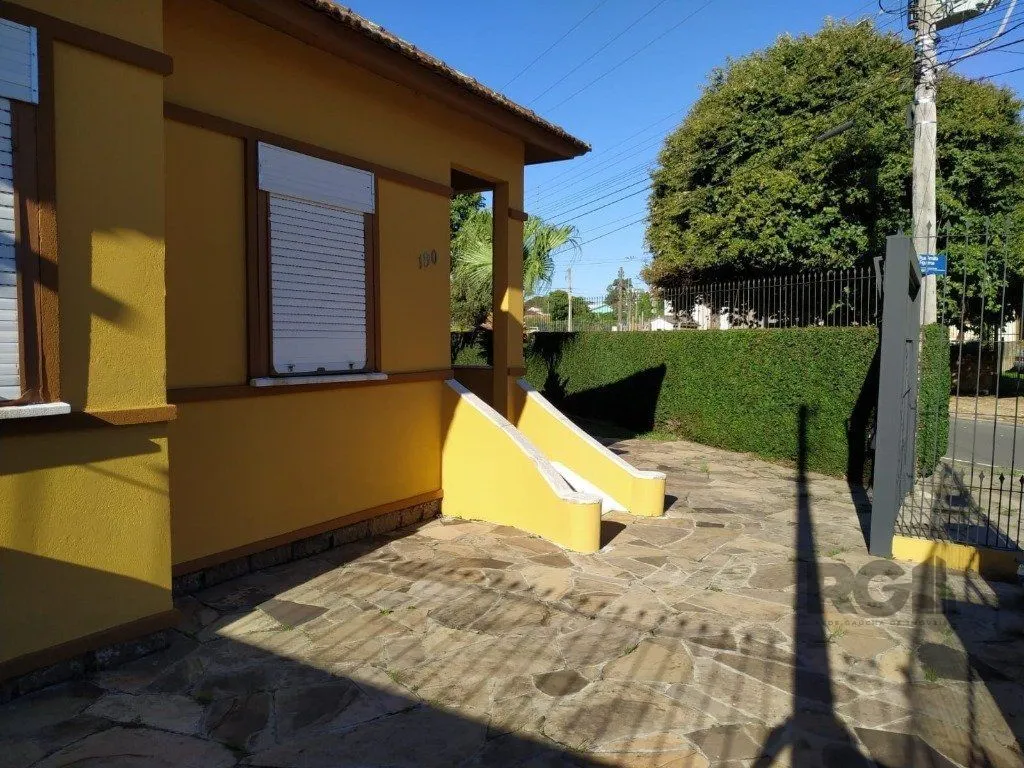 Imagem Casa térrea em ótimo estado.