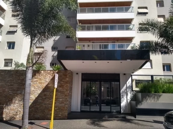 Imagem Lindo apartamento no edifício Francisco de Assis Moura