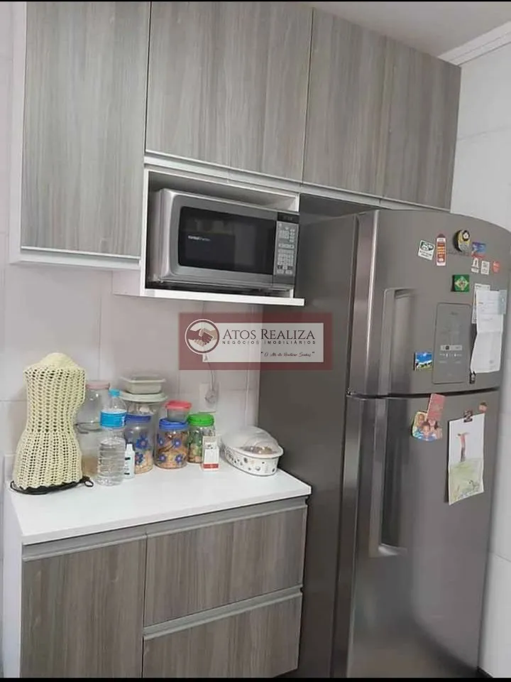 Imagem vendo OPORTUNIDADE no jardim Palmares na Região de campo grande, Sobrado de 3 dormitórios, 1 Suíte com Varanda, 3 Vagas com cobertura de vidros, por Apenas R$ 680 mil, valor de oportunidade.