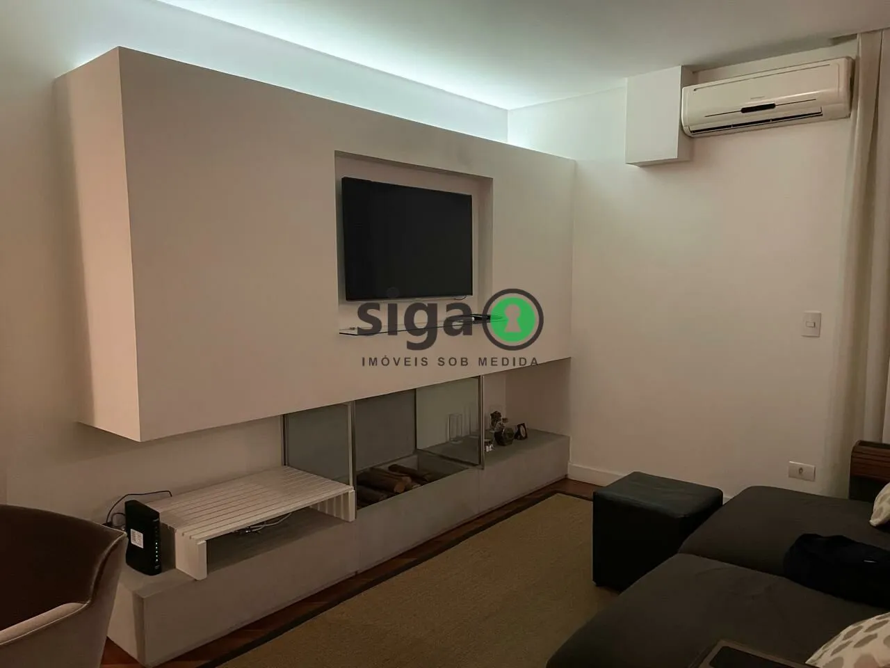 Imagem Apartamento á Venda 160 m², 3 quartos e Mobiliado- Vila Andrade