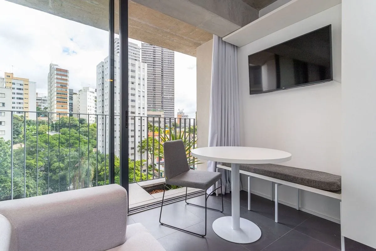 Foto do imóvel Apartamento com 1 Quarto para alugar, 28m² - Vila Madalena em Rua Agissê, 247 - Vila Madalena, São Paulo - SP