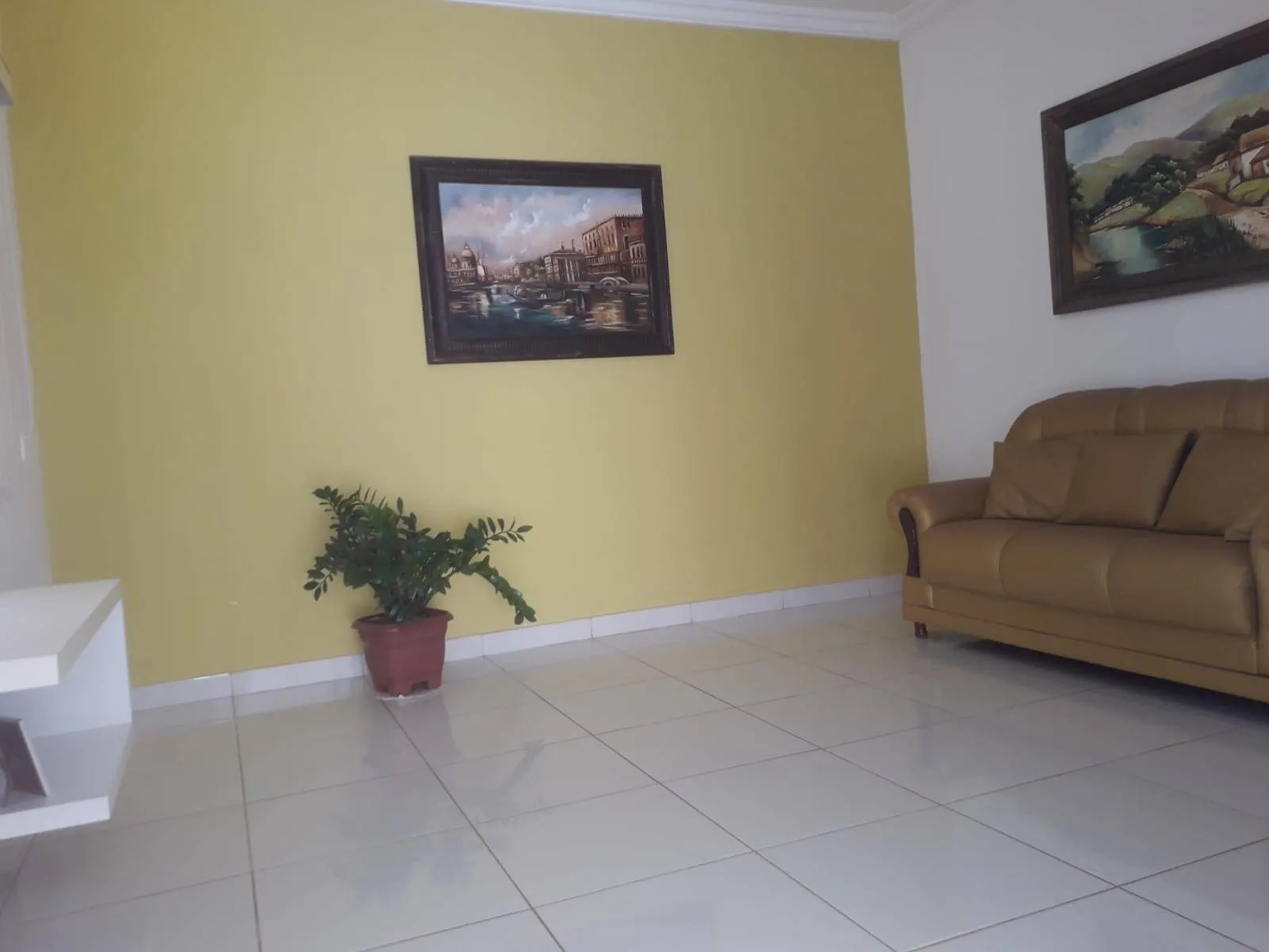 Imagem Sobrado com 1 suíte e 3 Quartos bairro jardim passaredo