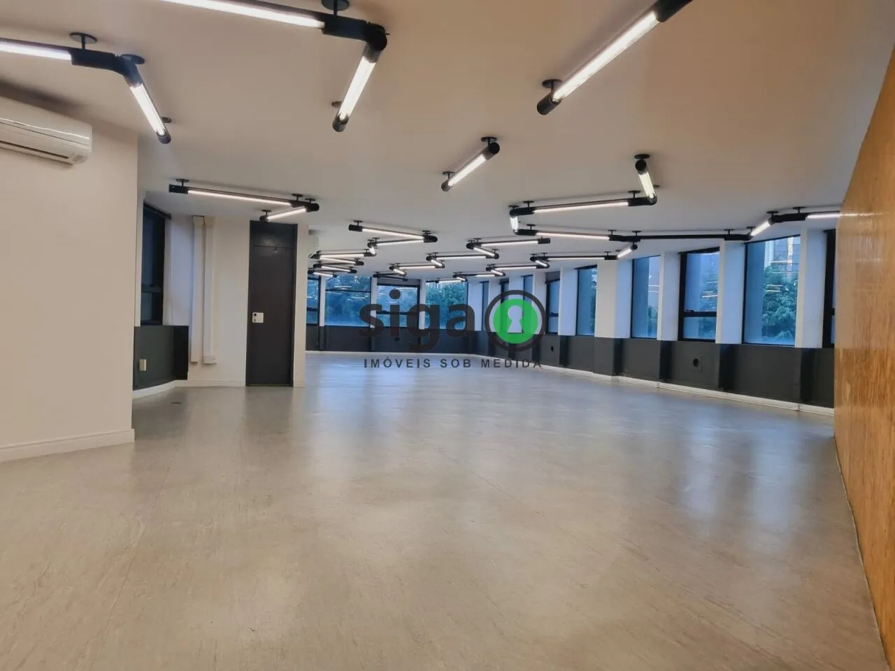 Imagem Conjunto Comercial para Locação 286m² - Vila Olímpia - São Paulo/SP