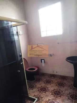 Imagem CASA ESPAÇOSA, EM ÓTIMA LOCALIZAÇÃO!