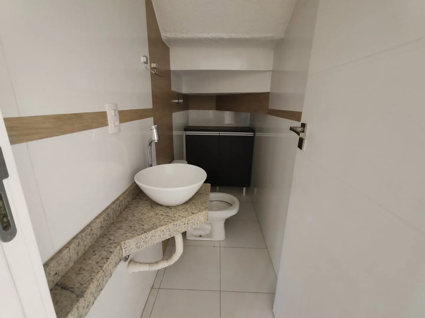 Imagem Sobrado com suíte mais dois dormitórios à venda no Parque São Paulo em Cascavel